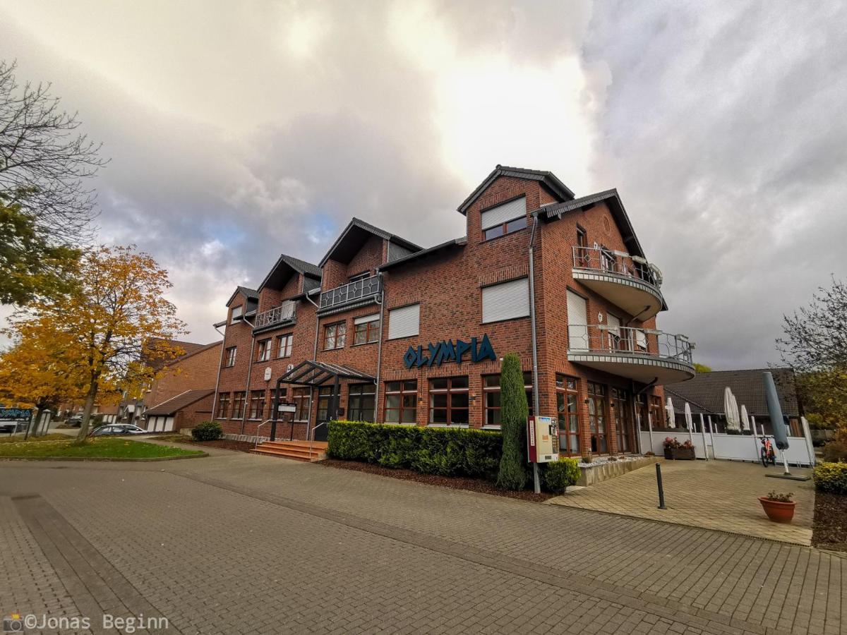 Olympia Hotel & Restaurant Inden Luaran gambar