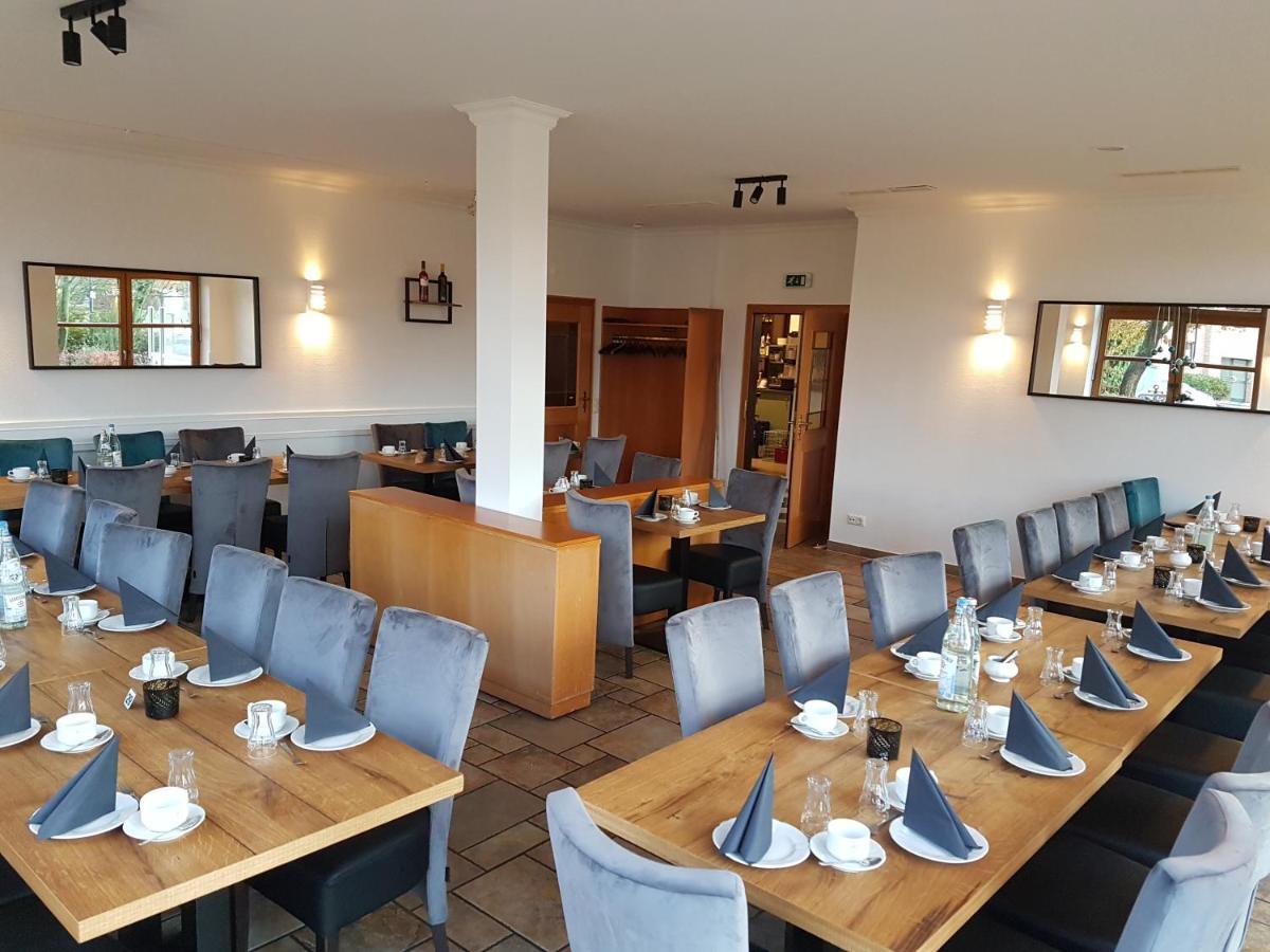 Olympia Hotel & Restaurant Inden Luaran gambar